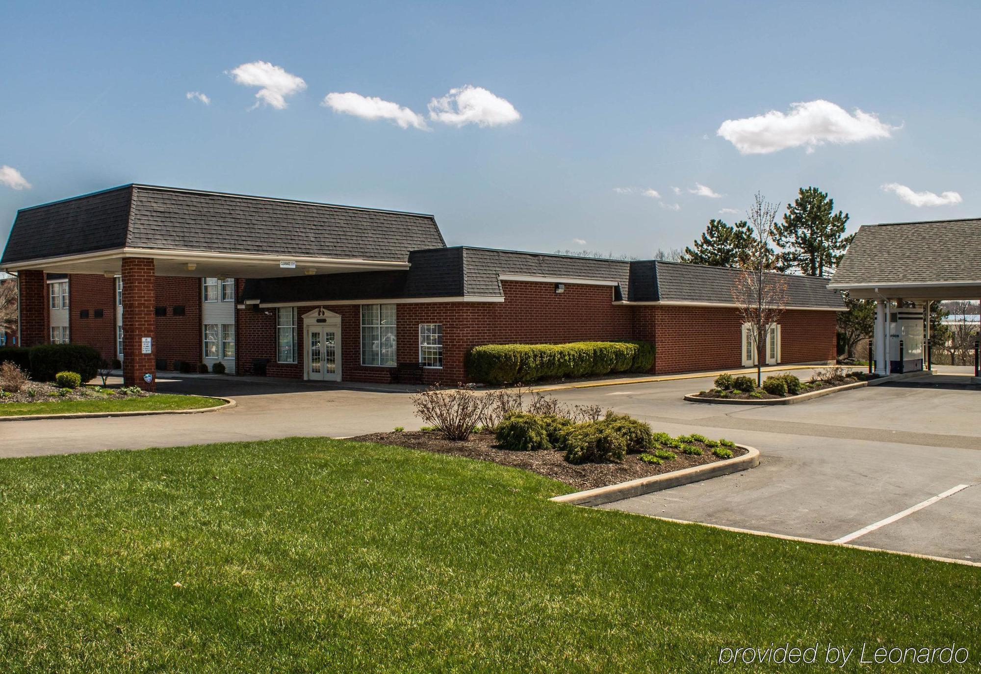 Quality Inn & Suites Mansfield Exterior photo